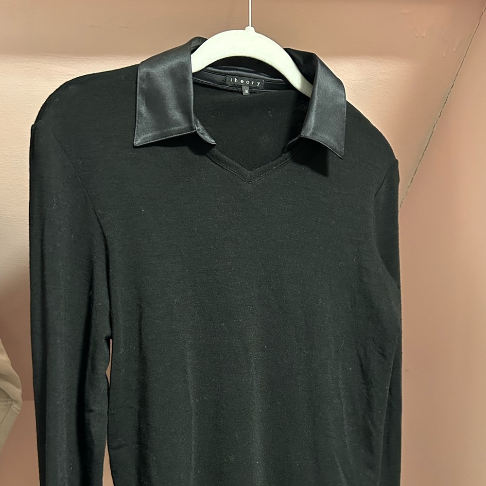 Theory satin collared long sleeve sweater